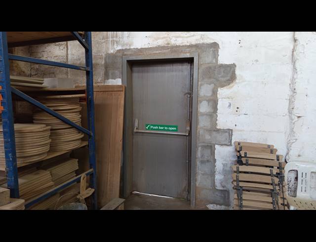 1,080M² WAREHOUSE TO LET IN NDABENI